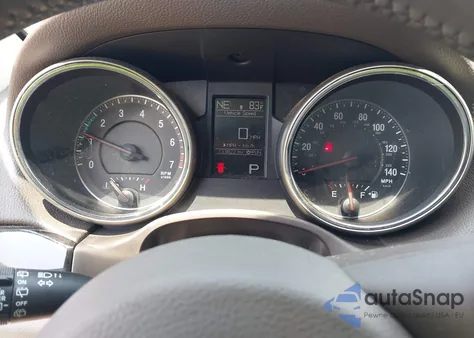 2012 Jeep Grand Cherokee Laredo из США, поврежденный, VIN 1C4RJFAG1CC269792